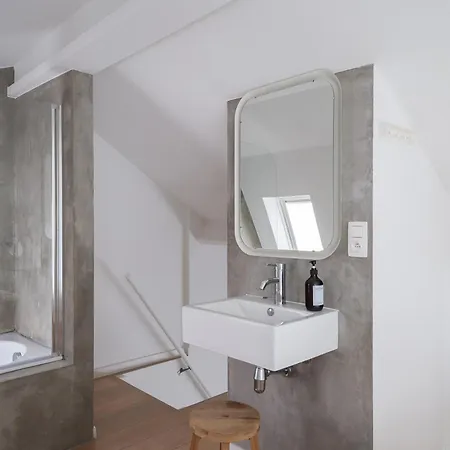 Apartment Anno